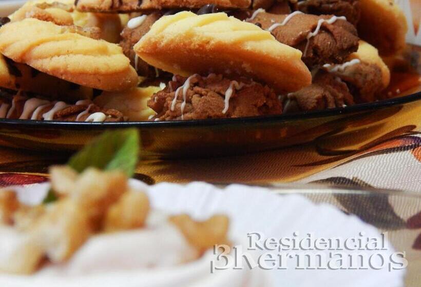 호스텔 Residencial Tres Hermanos