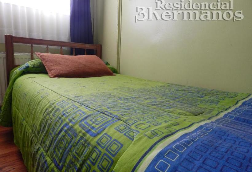 호스텔 Residencial Tres Hermanos