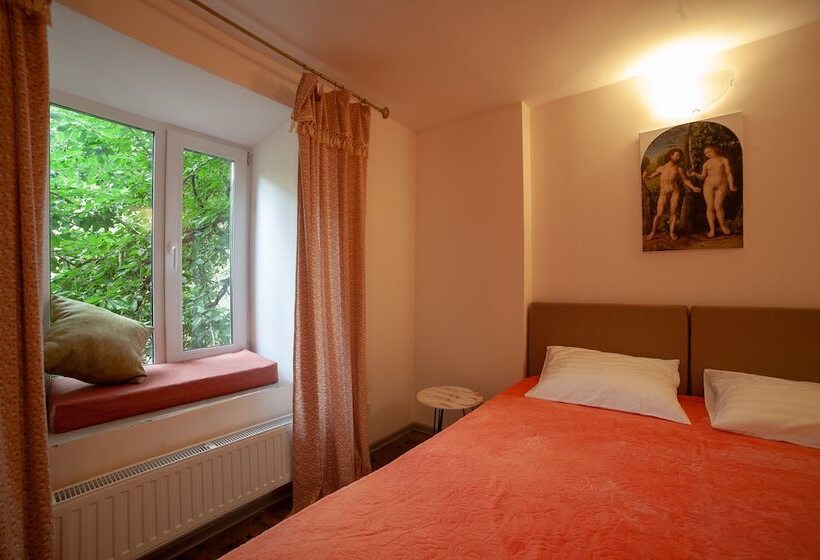 هاستل Salve Casa