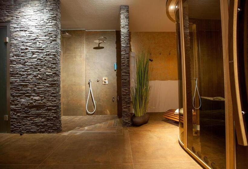 مبيت وإفطار Aragon   Hotel   Garni