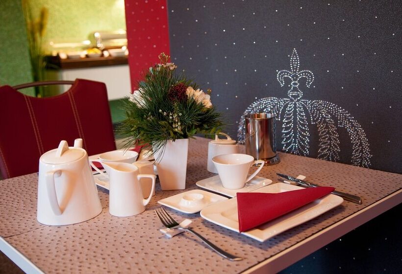 مبيت وإفطار Aragon   Hotel   Garni