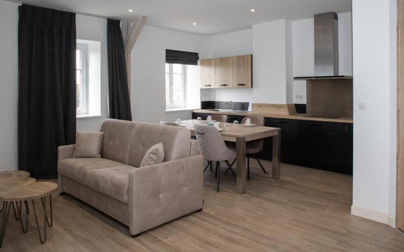 مبيت وإفطار La Cave De L'avenue De Champagne