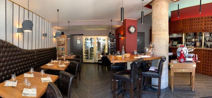 ベッドアンドブレックファースト Logis Du Parvis