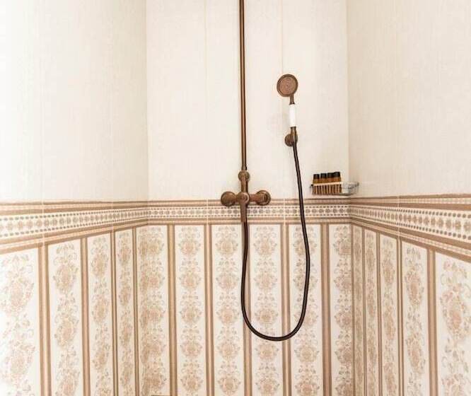 ベッドアンドブレックファースト Logis Du Parvis