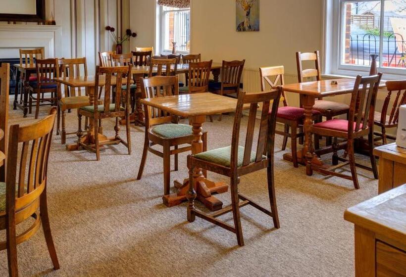 مبيت وإفطار The Bucks Head