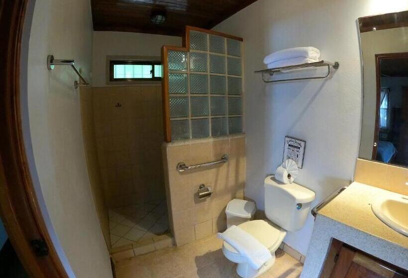 בית מלון כפרי Casa Cecilia Beach Front