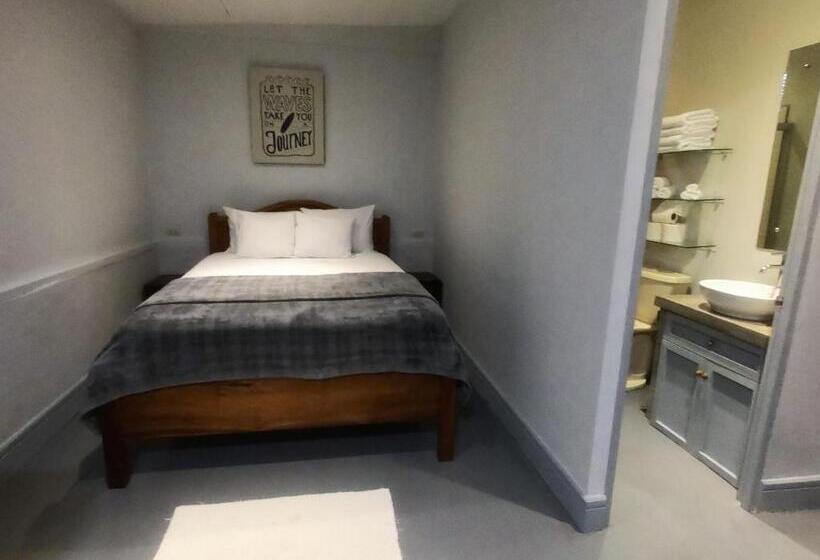 בית מלון כפרי Casa Cecilia Beach Front