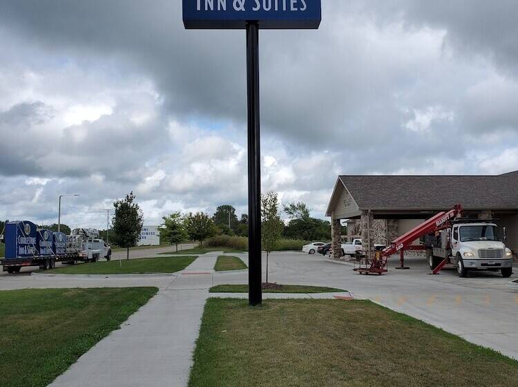 فندق Cobblestone Inn & Suites  Boone