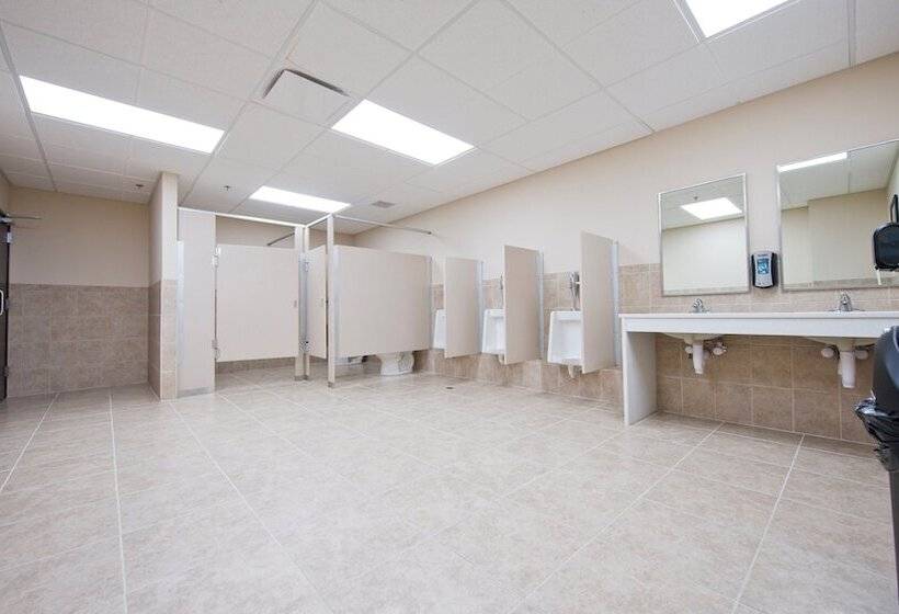 فندق Cobblestone Inn & Suites  Boone