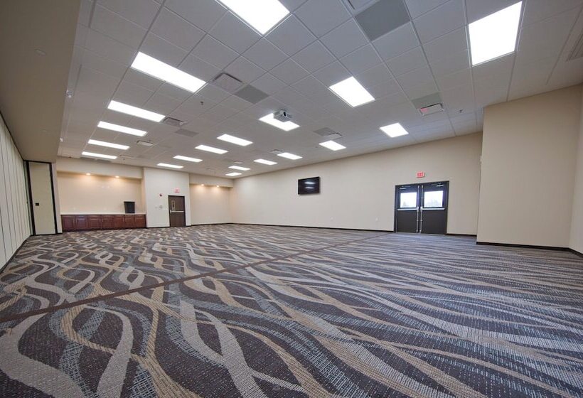 فندق Cobblestone Inn & Suites  Boone