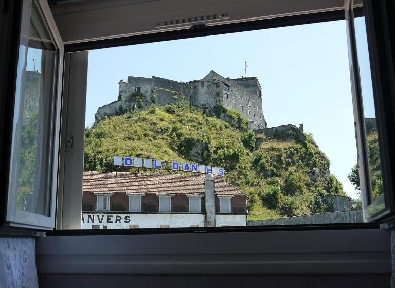 فندق Hôtel Saint Charles