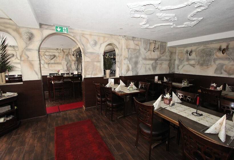 ホテル Pension Villa Colosseo Im Herzen Von Meiningen