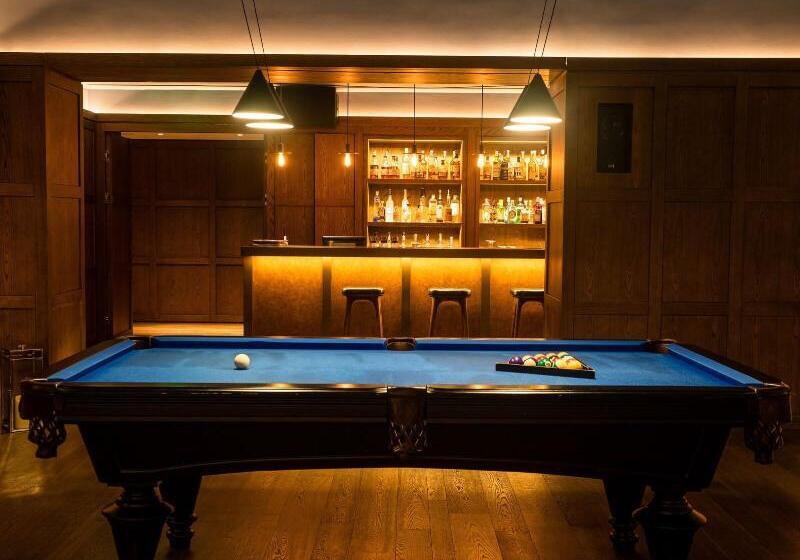 호텔 The Shanghai Edition