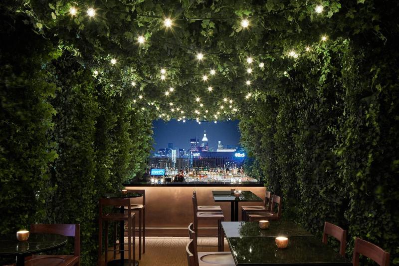 호텔 The Shanghai Edition