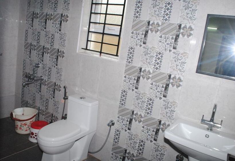 هتل Ulo Armster Palace