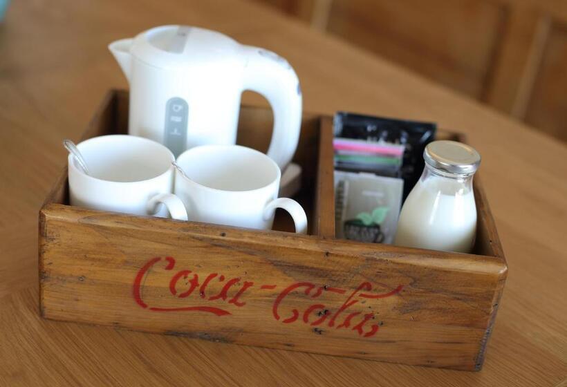 Margaret's Cottage B&b