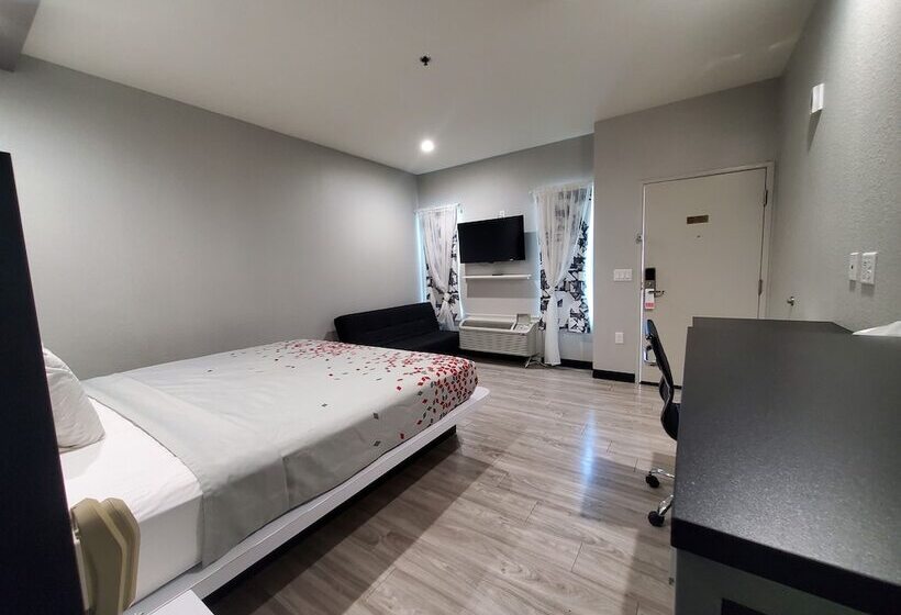 Мотель Crystal Inn