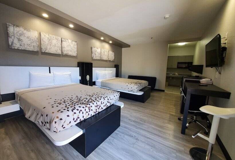 Мотель Crystal Inn