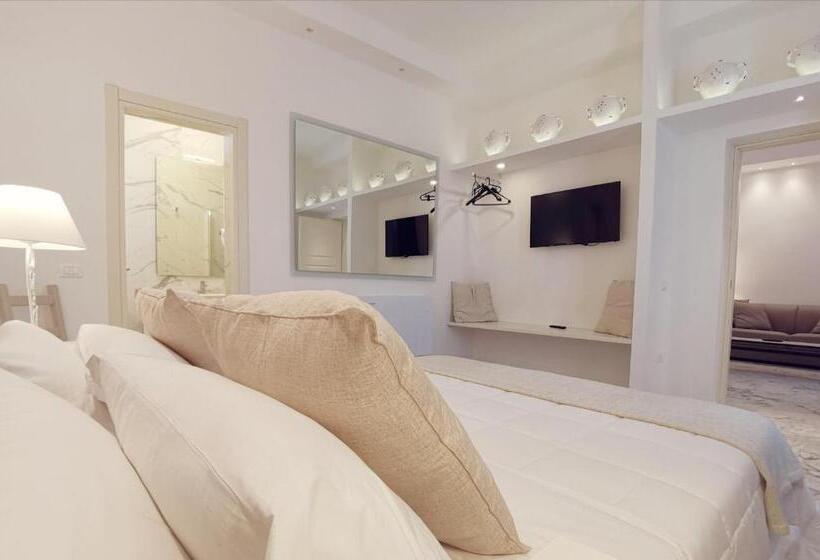 ペンション Flos Guest House