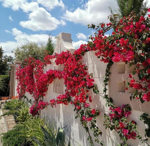 ペンション Flos Guest House