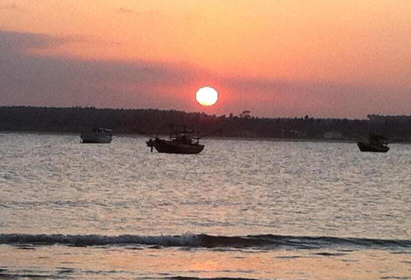 פנסיון Suites Enseada Beira Mar