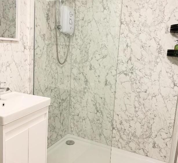 펜션 The Traveller's B&b