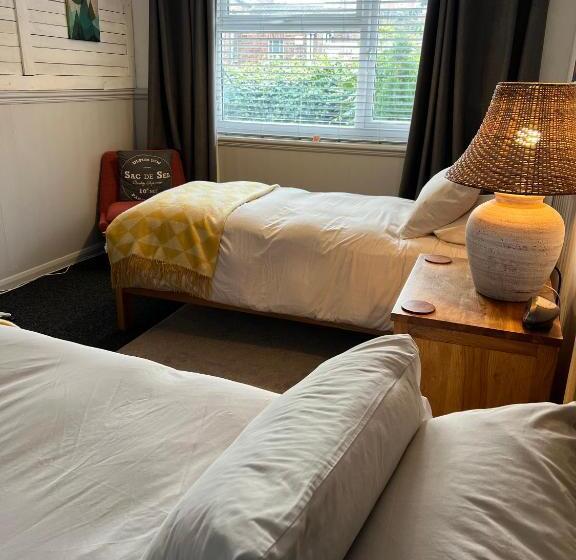 펜션 The Traveller's B&b