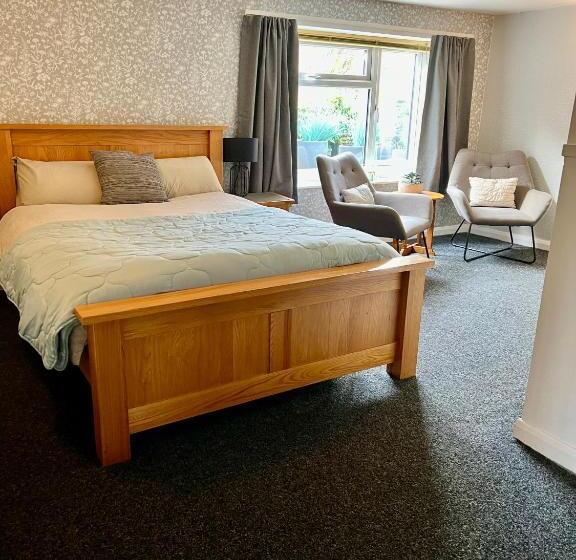 펜션 The Traveller's B&b