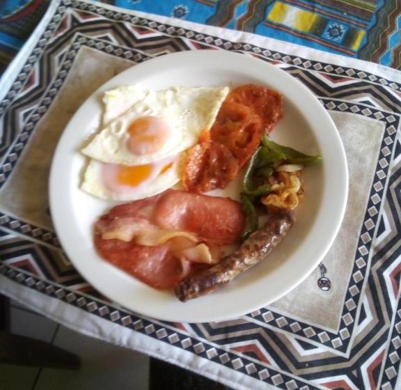 פנסיון Victoria Oaks Guesthouse