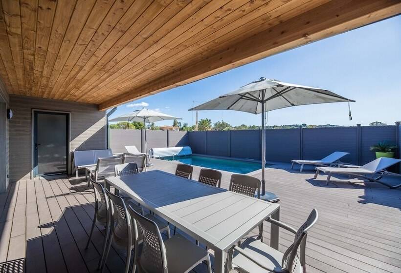 Pierre & Vacances Résidence Premium Vesna Rossa