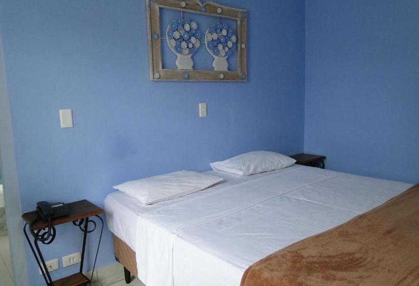 ユースホステル Pousada Nossa Senhora Aparecida