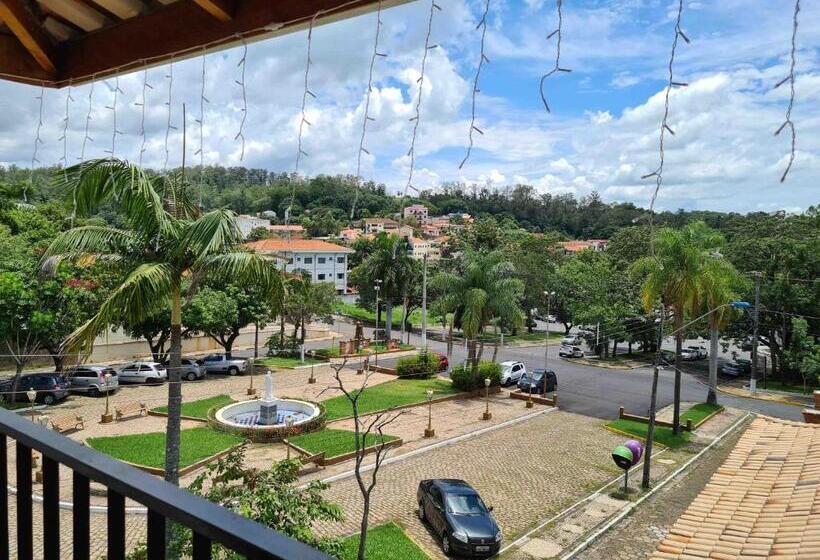 ユースホステル Pousada Nossa Senhora Aparecida