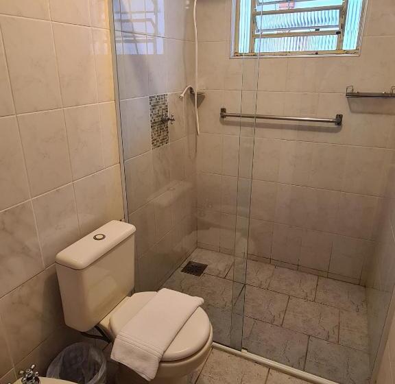 ユースホステル Pousada Nossa Senhora Aparecida