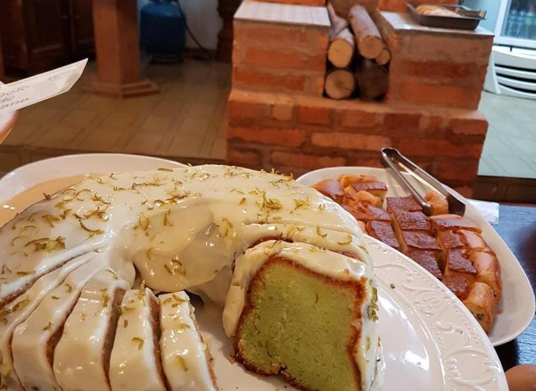 ユースホステル Pousada Nossa Senhora Aparecida