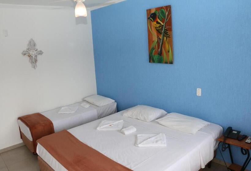 ユースホステル Pousada Nossa Senhora Aparecida