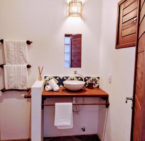 호스텔 Villa Pinolo By Kabana