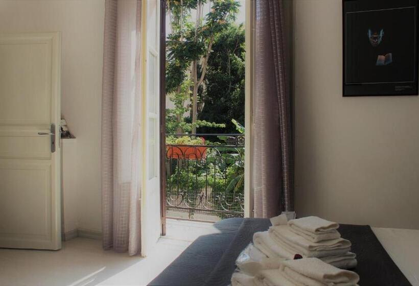 住宿加早餐 Bed&book Palazzo Cutelli