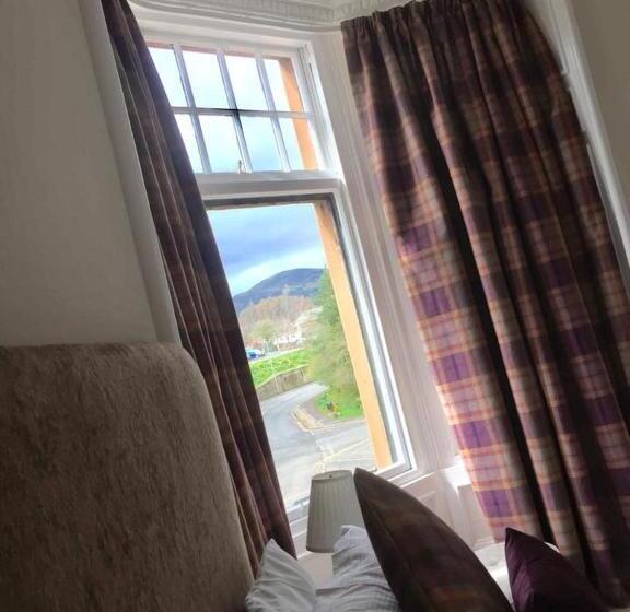 مبيت وإفطار Dryburgh Arms Pub With Rooms