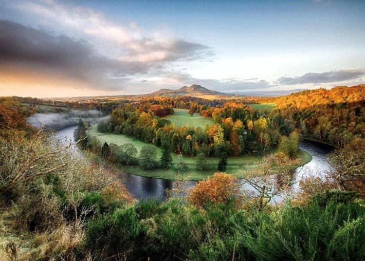 مبيت وإفطار Dryburgh Arms Pub With Rooms