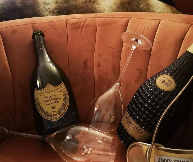 مبيت وإفطار Maison Le Pur Sang