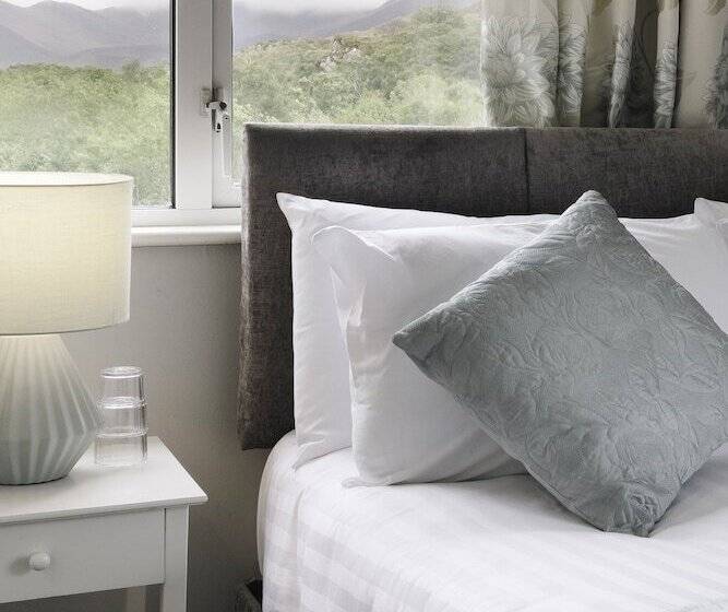 مبيت وإفطار The Climbers Inn