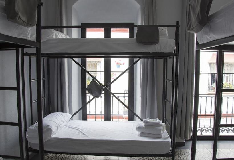 Factory Rooms Barbate  Hostel