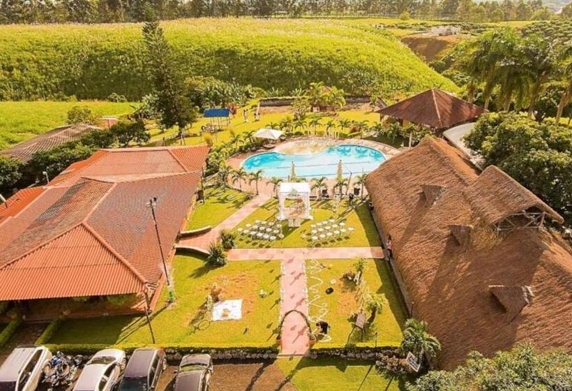 Finca Hotel Yerbabuena