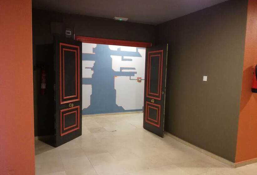 Hostel Puerto Algeciras