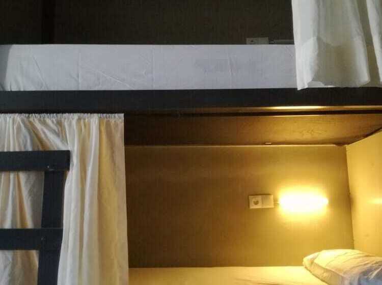 Hostel Puerto Algeciras