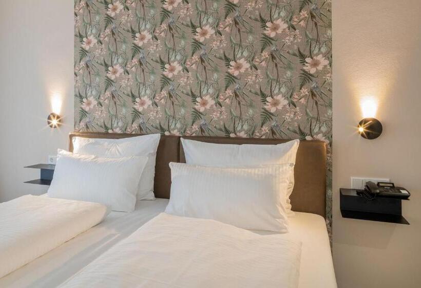 בית מלון כפרי Hof Ehrenfels