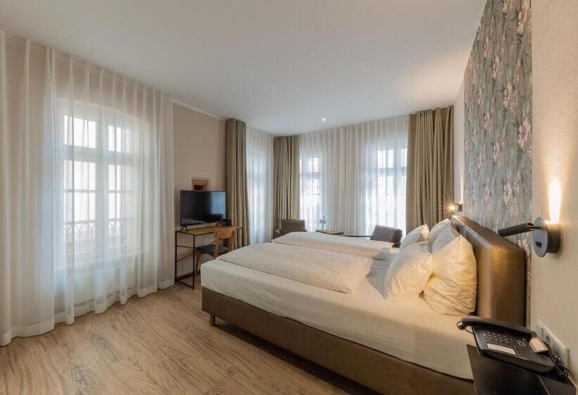 בית מלון כפרי Hof Ehrenfels