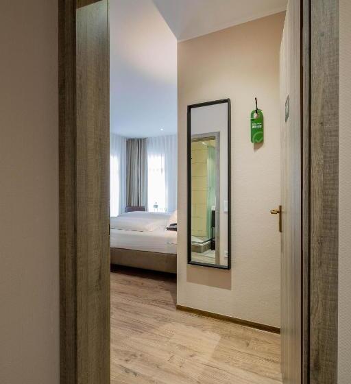 בית מלון כפרי Hof Ehrenfels