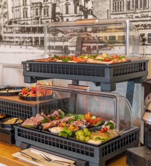 בית מלון כפרי Hof Ehrenfels