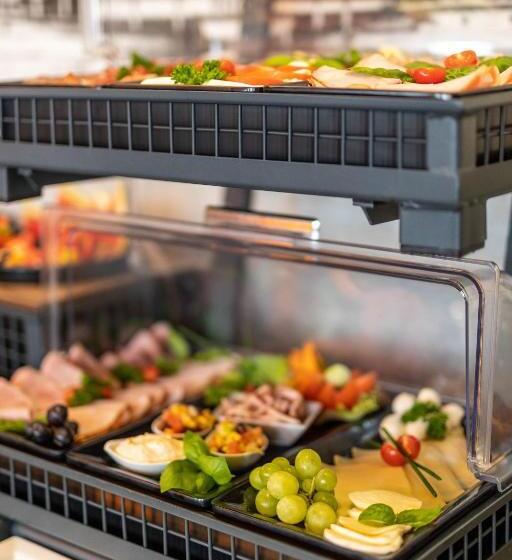 בית מלון כפרי Hof Ehrenfels